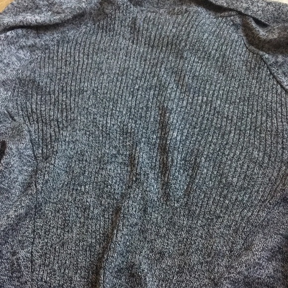 NWT Women’s Apt 9 Cardigan, size Medium - Picture 3 of 3